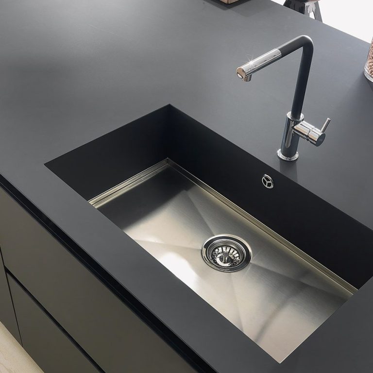 Piano cucina in Fenix