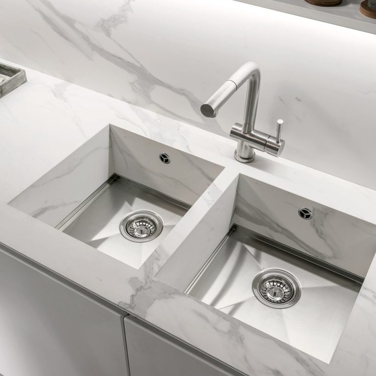 Top cucina in laminato