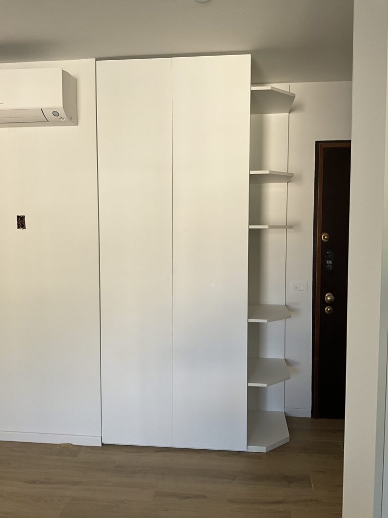 Armadio ingresso su misura