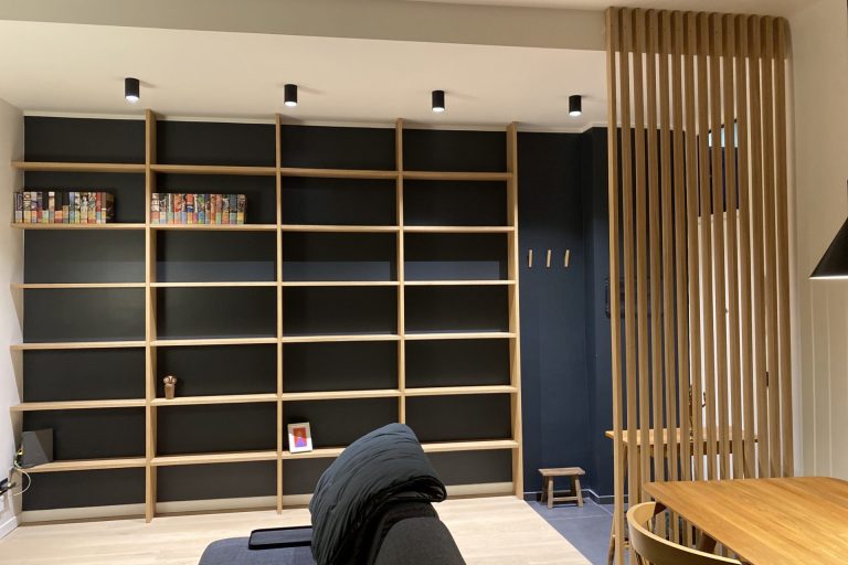 Ingresso con parete a liste