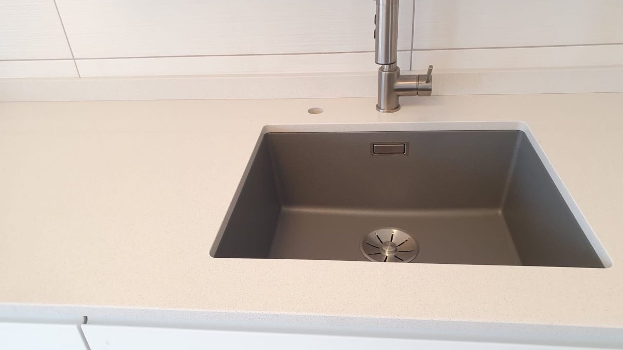 Lavello sottotop