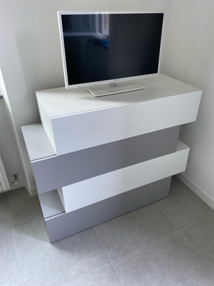 Cassettiera