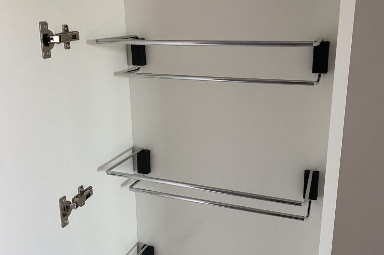 Scarpiera con supporti