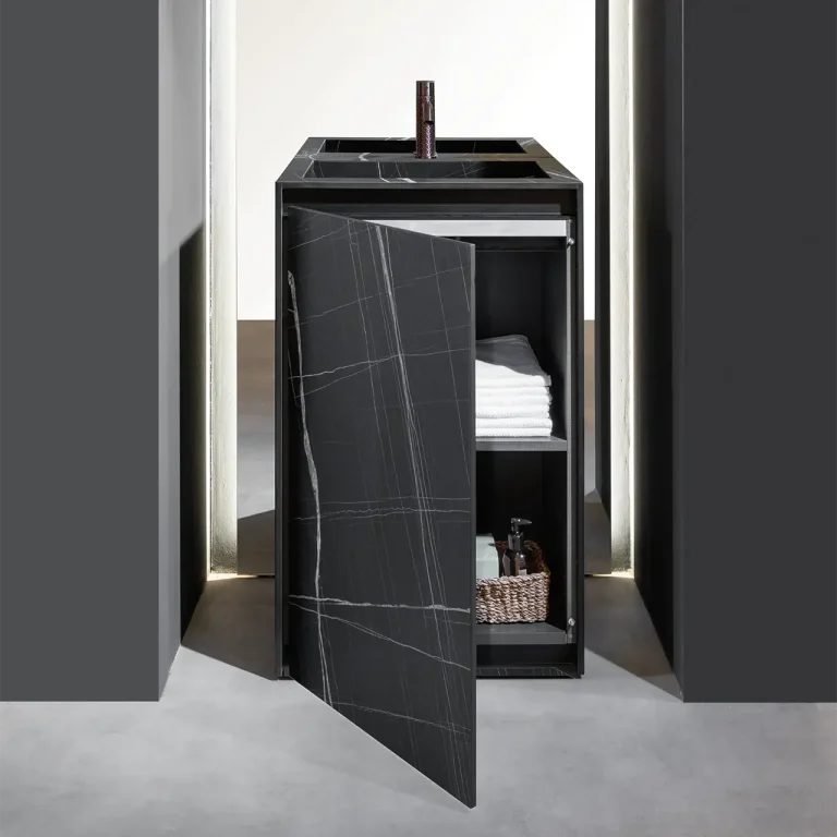 Totem bagno freestanding