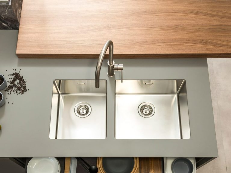 Vasche integrate in acciaio