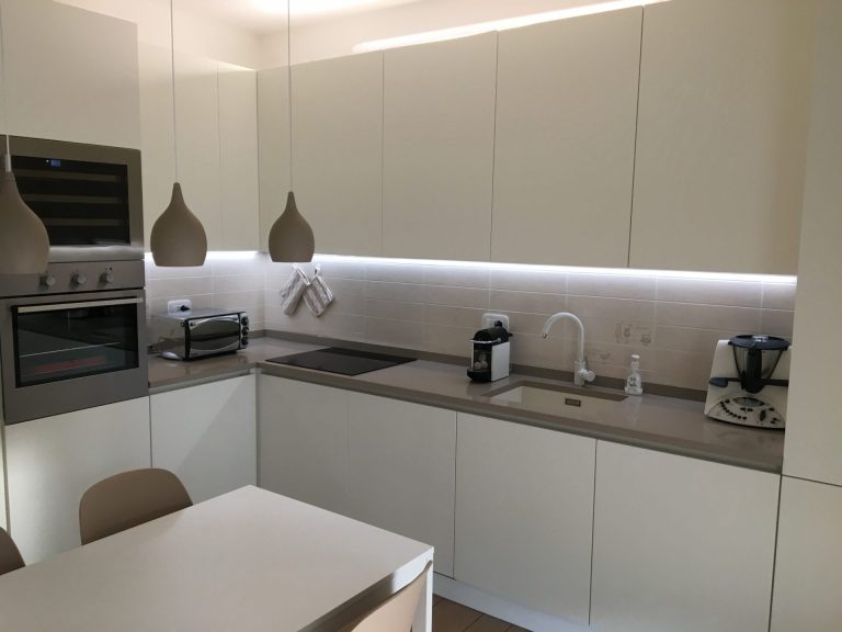 Cucina laccato opaco