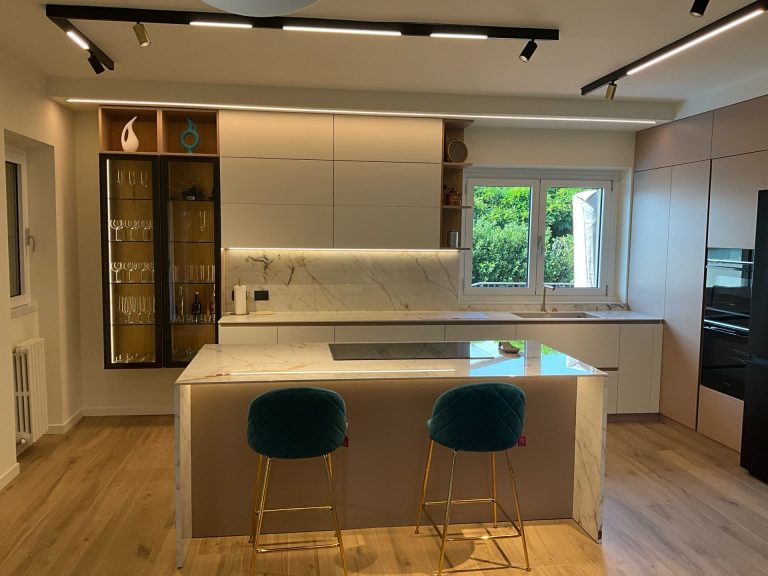 Cucina con isola