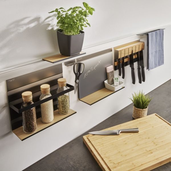 Barra sotto pensile cucina