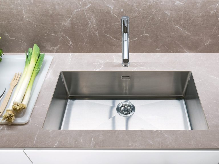 Vasca integrata inox