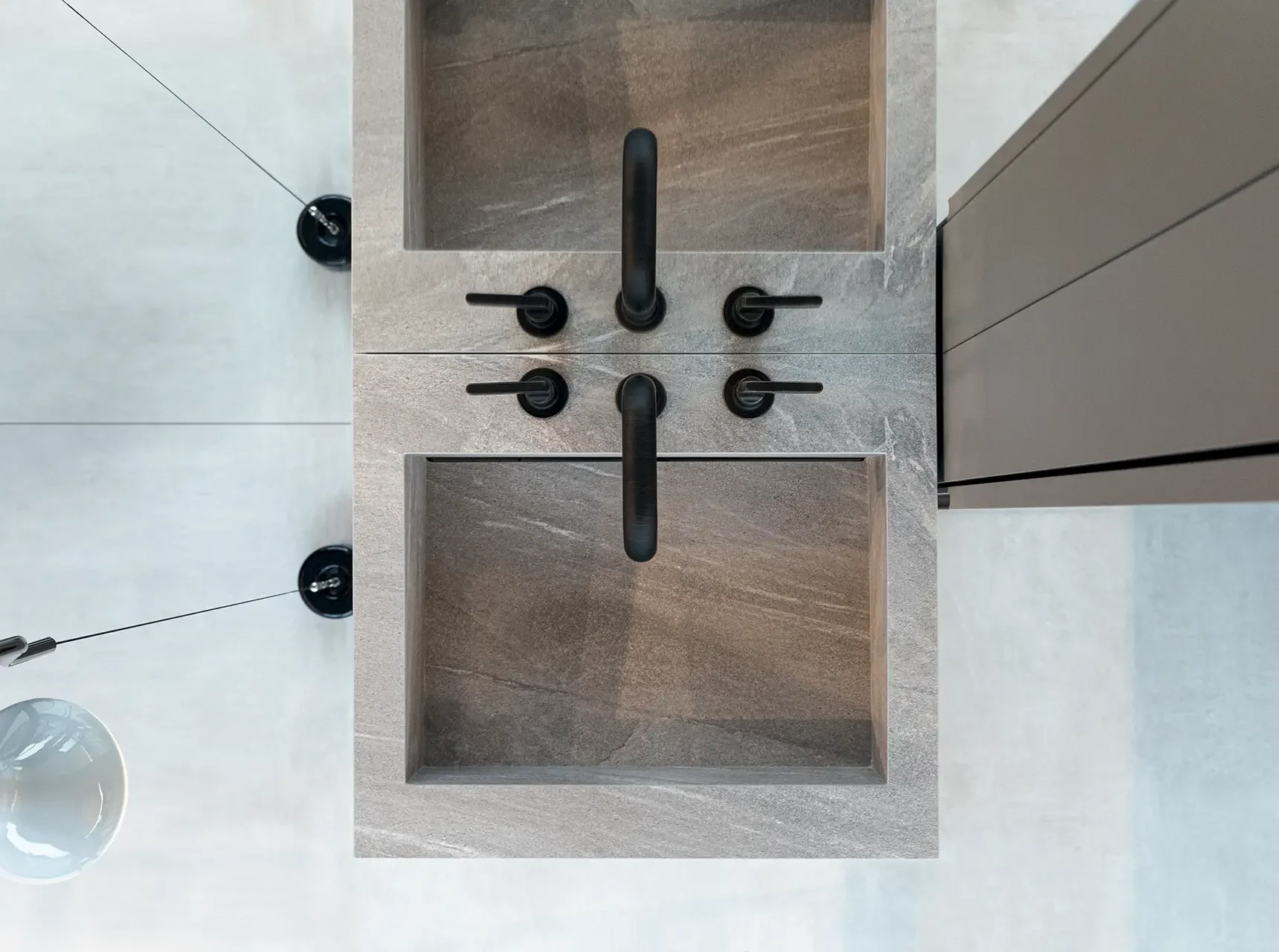 Lavabo monolitico HPL
