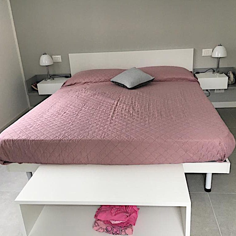 Letto con rete portante