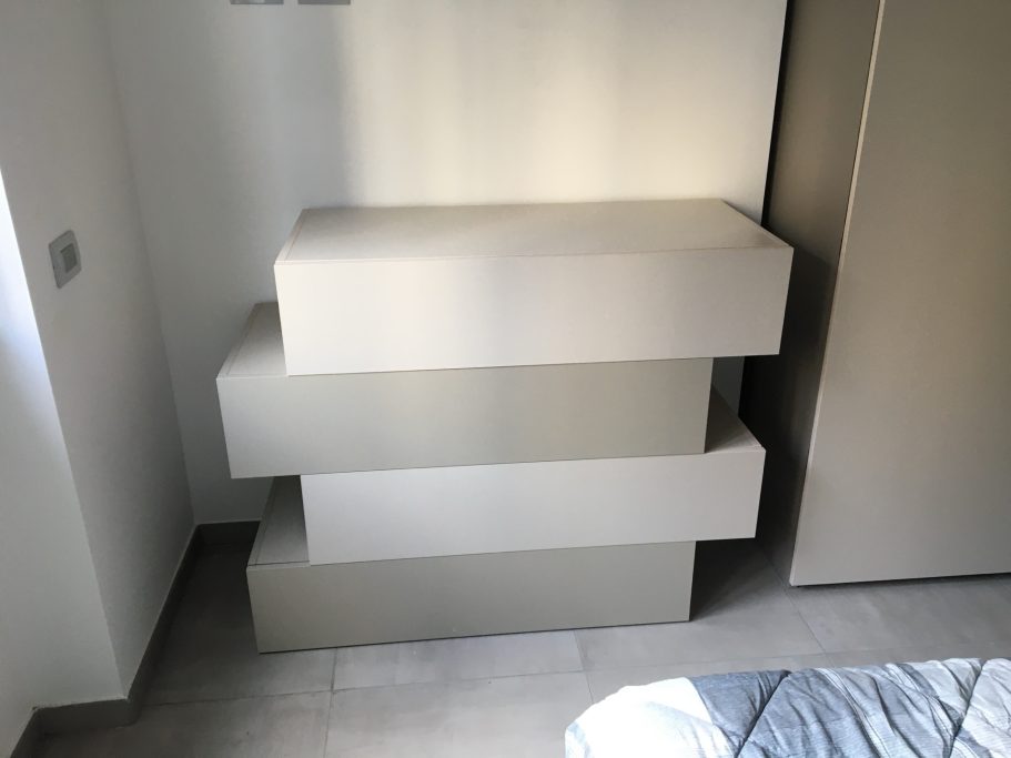Cassettiera
