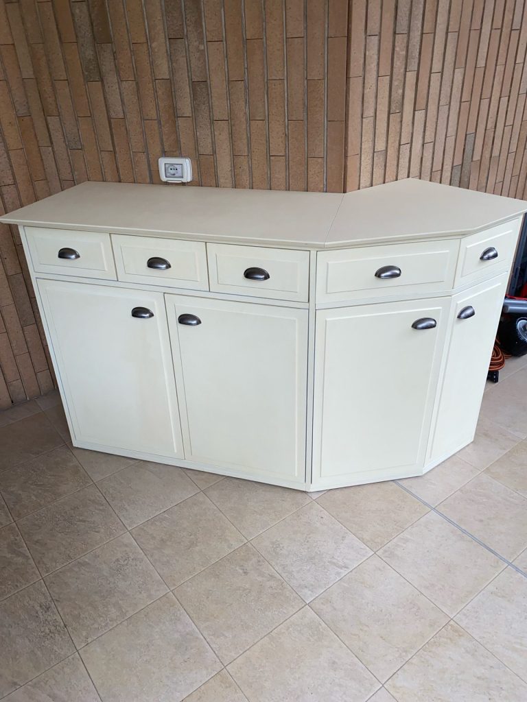 Mobile terrazzo 