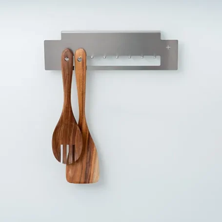 A 10 300 - Barra ganci 30 cm A 10 300 - Barra appendi e aggancia 30 cm