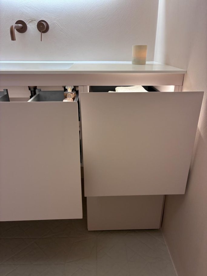 Cassetti bagno con Led